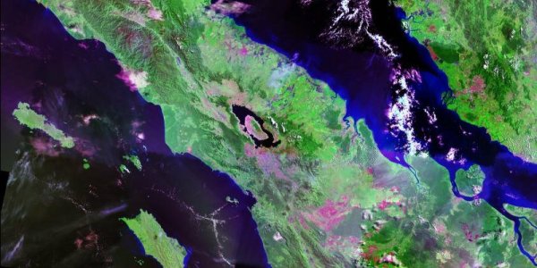 Let's play Impact Crater or not Impact Crater.