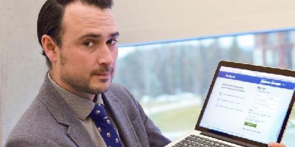 Narcissists, Psychopaths And Manipulators Are Less Convincing Online Than In Person