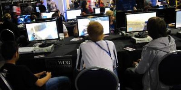 Video Gaming Doesn't Replace Player Social Lives, It Expands Them