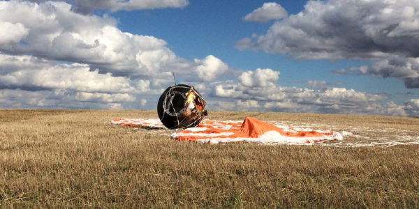 Russian Capsule Lands with Dead Sex Geckos