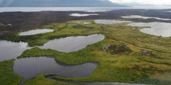 Increasing Methane Emissions From Northern Lakes