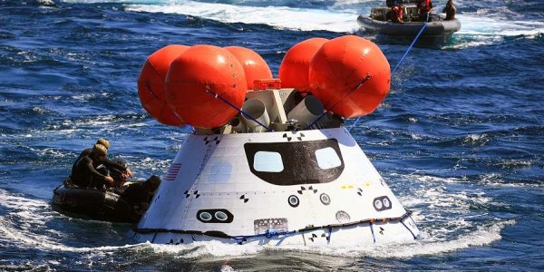 Orion's Test Flight: Recovering America's Space Dream