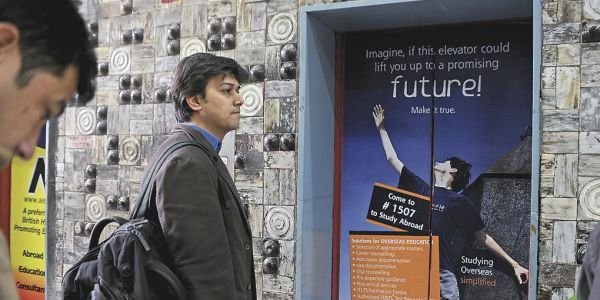 Souls with the lure of the Overseas