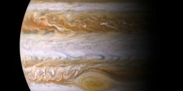 Why Didn't The Great Red Spot On Jupiter Disappear Centuries Ago?