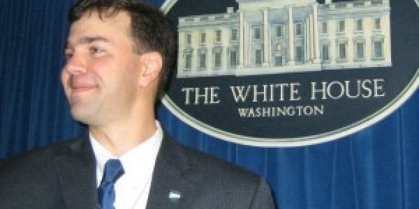 Zoonoses is Not to be Confused with Zoo Noses