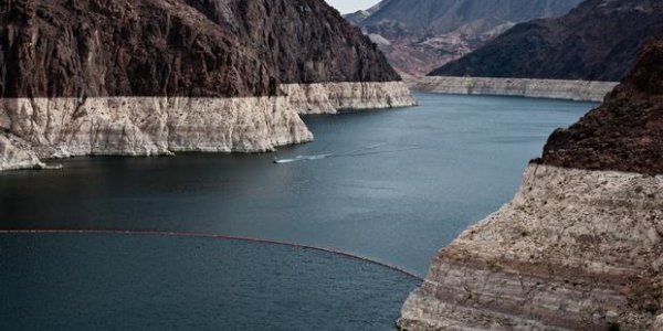 Western Drought: Underground Water Loss Greater Threat To Water Supply Than Previously Realized