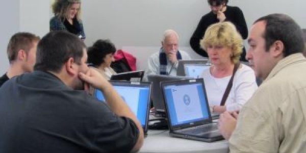 Prisoners Dilemma: Cooperation Among Humans Varies By Age