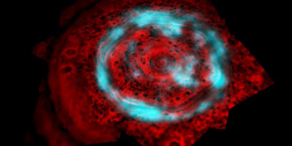 Mysterious New Aurora Discovered On Saturn