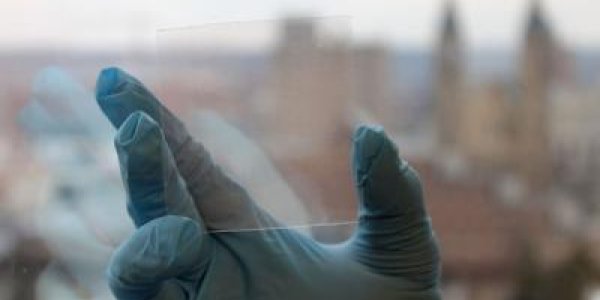 New Smartphone Polymer May Mean Shatterproof Screens