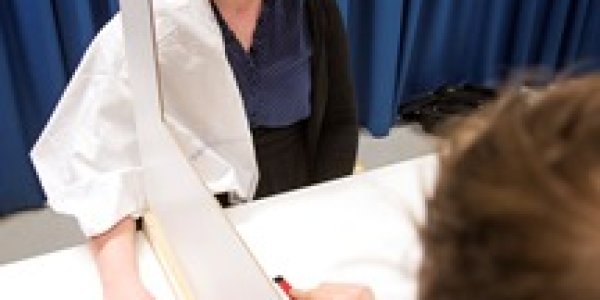 Neuroscientists Create 'Phantom Limb' Sensation - In Non-Amputees