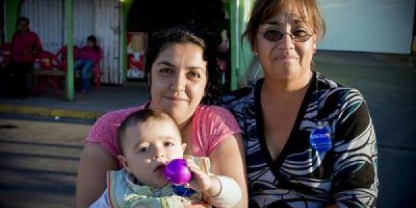 Nuclear Family Myth?  Kids Of Single Parents And Gays No Different, Says Study