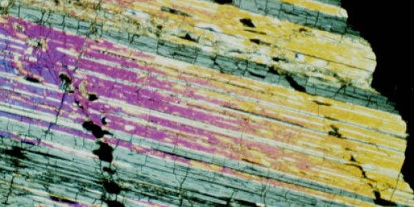 Majorite: Oxygen Reservoir In The Earth's Mantle