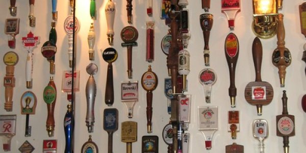 Bottoms Up: Rice University Students Work On Anticancer “BioBeer”