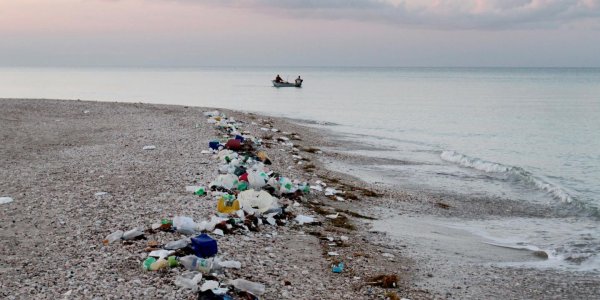 How Much Plastic Debris Moves From Land To Sea?