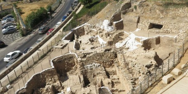 Mount Zion Archaeological Evidence Confirms First Crusade Attack