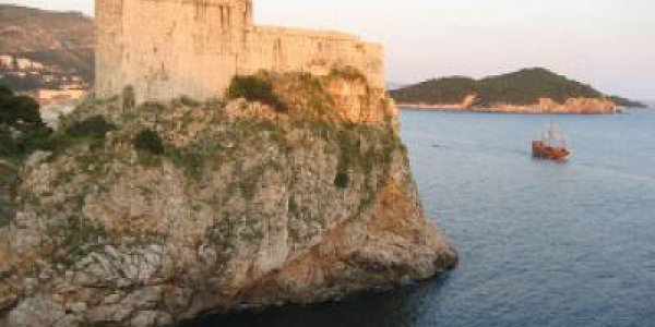 Discovery: New Active Fault Is Building More Dalmation Islands