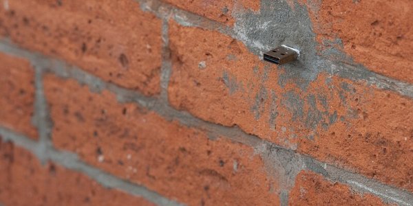 USB Dead Drop File Sharing