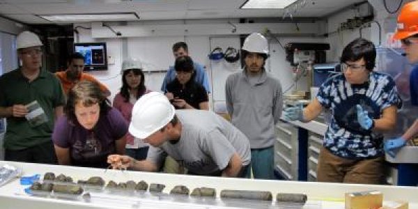 Oceanic Crust Shows Evidence Of Microscopic Life