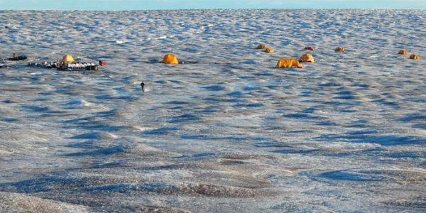 Understanding The Greenland Ice Sheet's Meltwater Channels