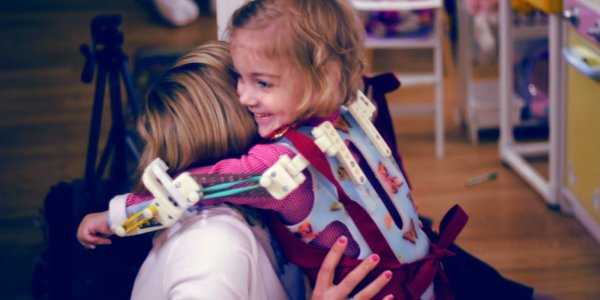 "Magic Arms" WREX Exoskeleton Up For Design Of The Year Award