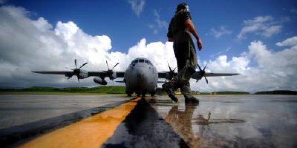 Measuring Hurricane Wind Speeds Using Distorted GPS Signals