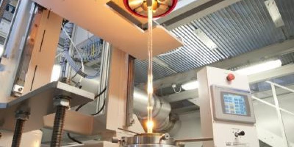 Compact Particle Accelerators Get A New Laser System Proposal